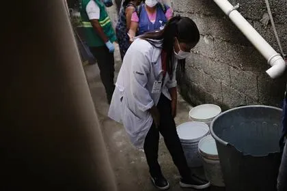 Otros factores que hicieron que haya más casos de dengue y Chikungunya son la rápida expansión de las ciudades no planificadas, el crecimiento de la población, y los servicios de agua y saneamiento deficientes /EFE/ Isaac Fontana