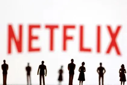 Netflix busca que sus usuarios busquen una suscripción más alta o se vayan al plan con anuncios. (REUTERS/Dado Ruvic/Illustration/File Photo)