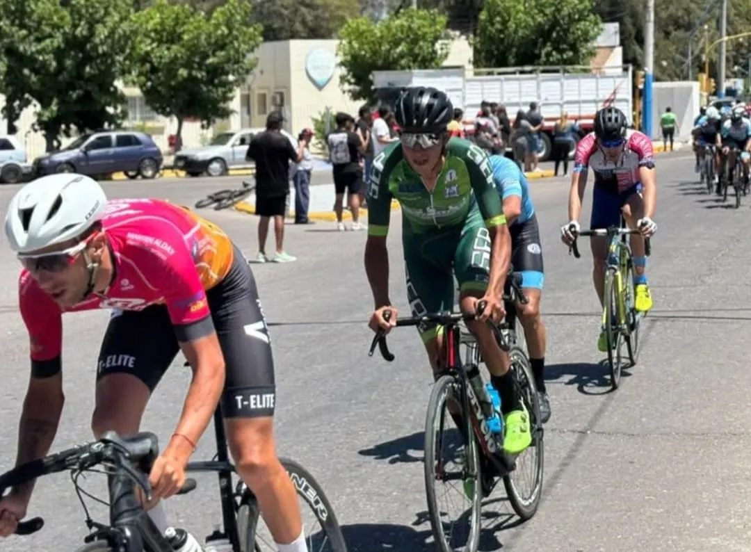 WhatsApp Image 2025-12-03 at 5.02.30 PM