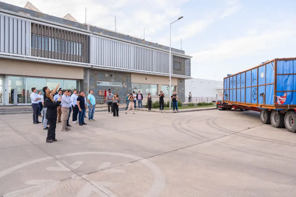 WhatsApp Image 2025-10-31 at 7.32.57 PM (1)