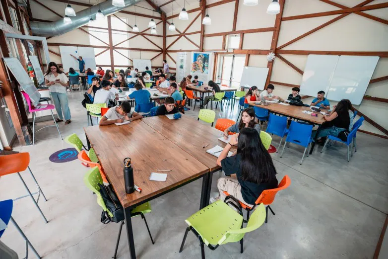 escuela-gratuito-jpeg