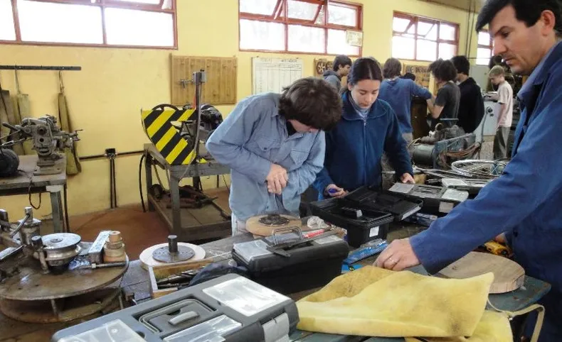escuela tecnica