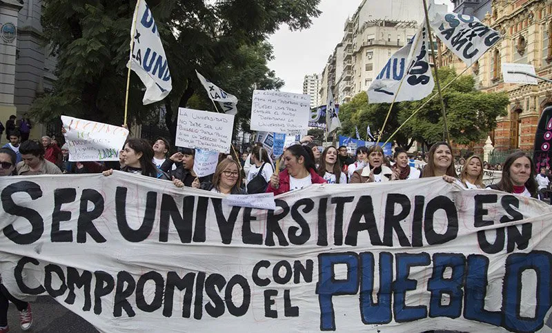 marcha universitaria