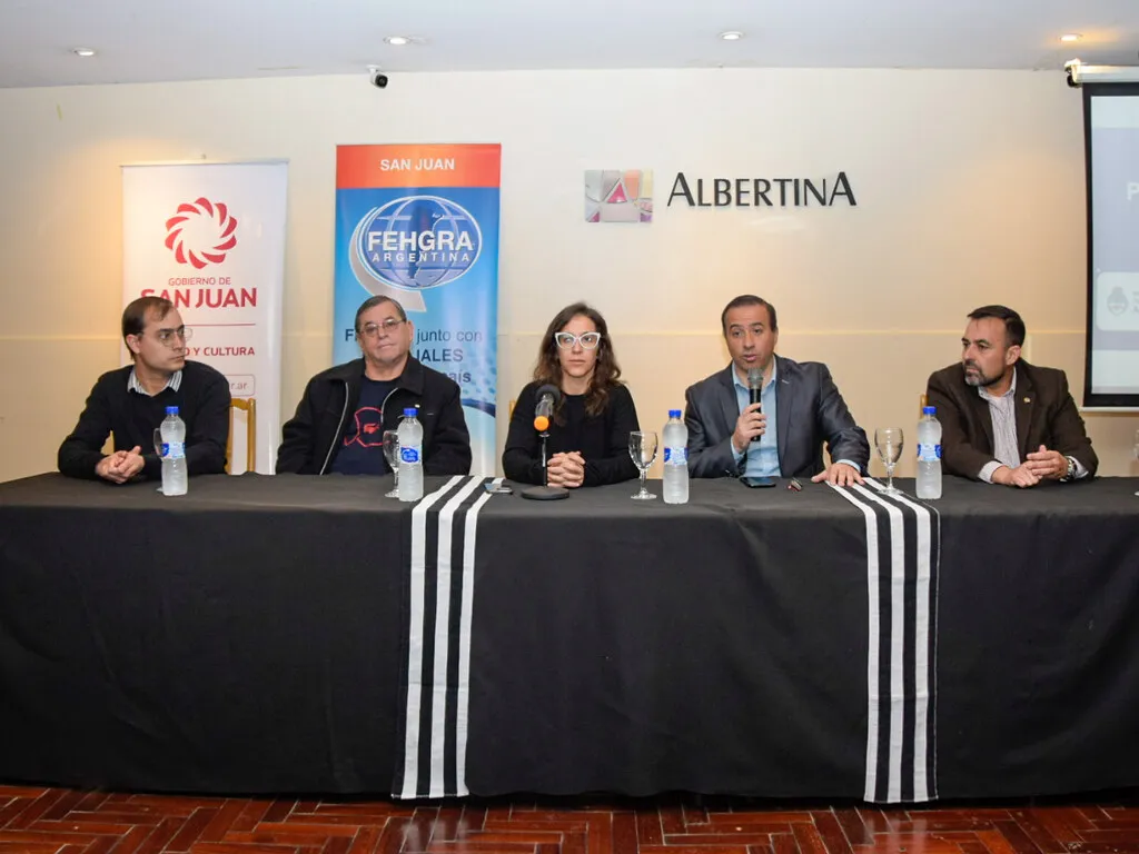 hoteles gastronomina