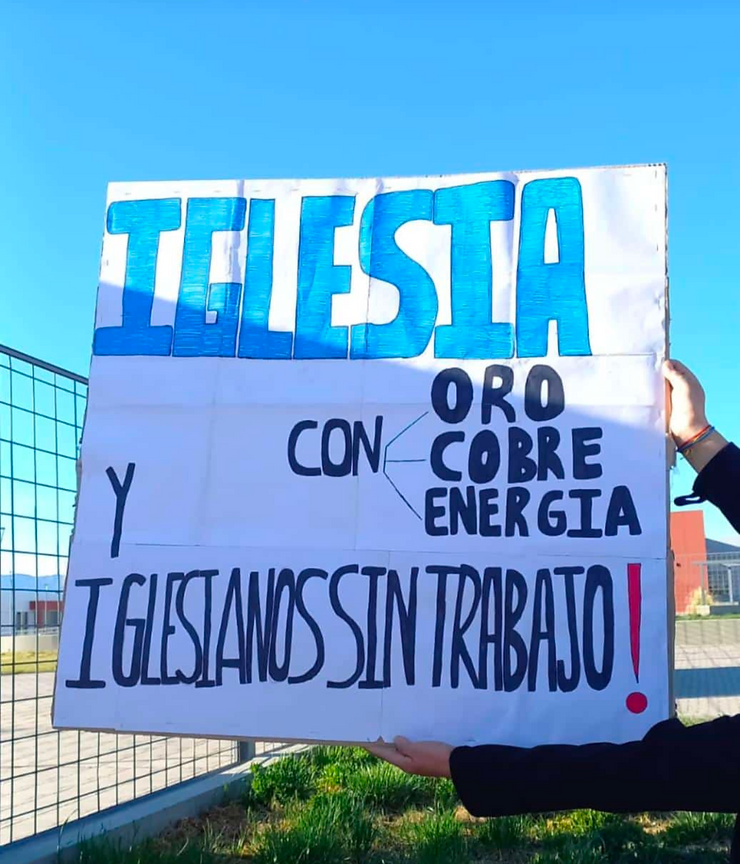 iglesia-protesta