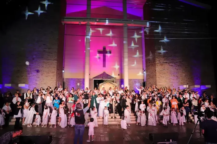 pesebre-vivientejpeg.jpeg-696x463