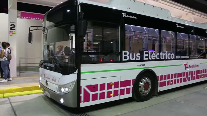 colectivo-electrico-696x391