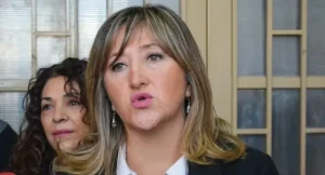 Educación refuerza protocolos en San Juan ante retos virales y mensajes en redes vinculados a escuelas