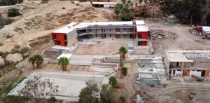 El Hotel La Laja se encamina a su apertura tras superar trabas legales