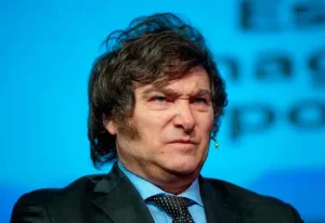 Encuesta revela fuerte caída en la imagen del Gobierno nacional y mayor pesimismo económico