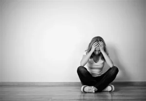 Impulsan políticas juveniles con foco en salud mental, bullying y prevención