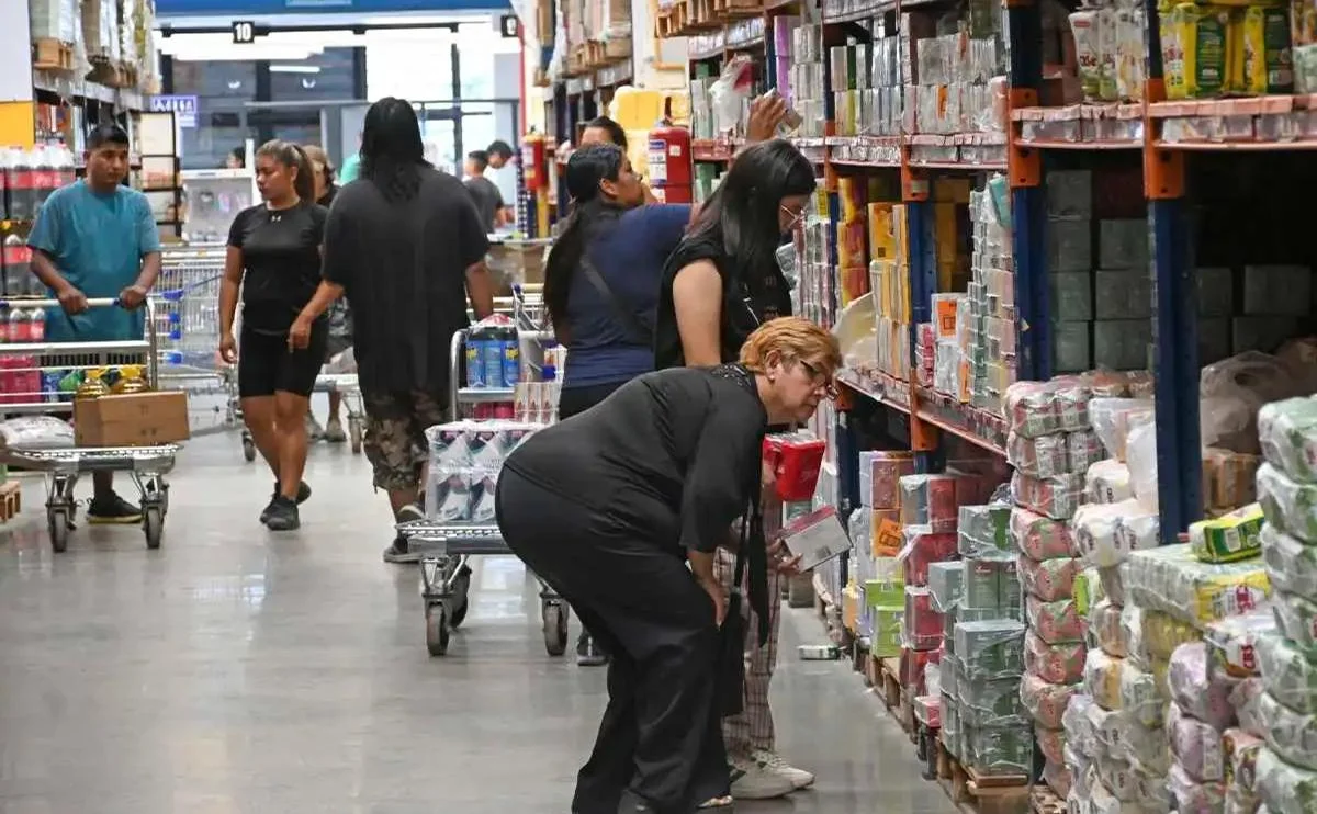 black-week-mayorista-ofertas-alimentos-limpieza-para-reactivar-consumo-1081048-085902