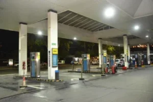 Caen las ventas de combustibles y crece la incertidumbre por los precios
