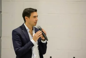 Rueda propone un armado opositor amplio y abre la puerta a un acuerdo con La Libertad Avanza rumbo a 2027