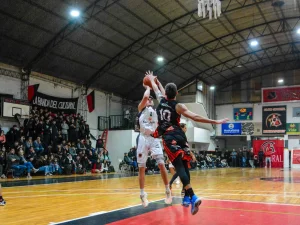 Sparta igualó la serie y obliga a un tercer partido