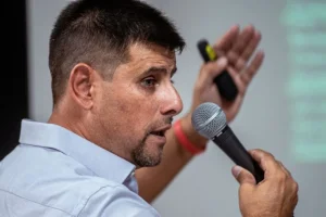 Cerimedo pidió unir al orreguismo y LLA para 2027 y aseguró que Orrego será reelecto