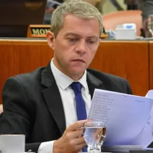 Cornejo y Usín anticipan una amplia mayoría para aprobar el acuerdo con Vicuña