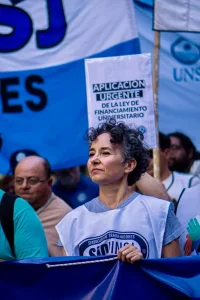 SiDUNSJ tomó distancia del amparo de padres de colegios preuniversitarios y pidió conocer el planteo