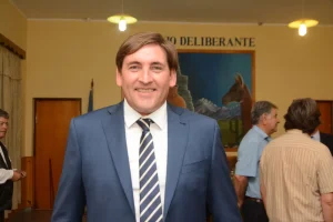 Maza Peze recompone vínculos con el bloquismo y vuelve a meterse en la disputa política de Angaco