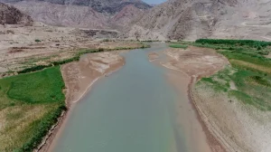 Máxima prevención en El Tambolar: preparan el río para recibir mayores caudales