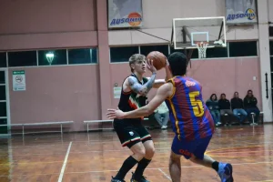 Básquet de San Juan: Ausonia venció a Hispano y abrió la fecha 7