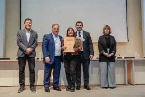 Sueño cumplido: 442 familias sanjuaninas recibieron las escrituras de sus viviendas