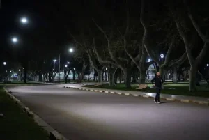 Despliegan 40 policías en el Parque de Mayo ante robos grupales y refuerzan controles en colectivos